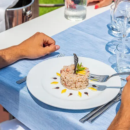 Voi Daniela Essentia