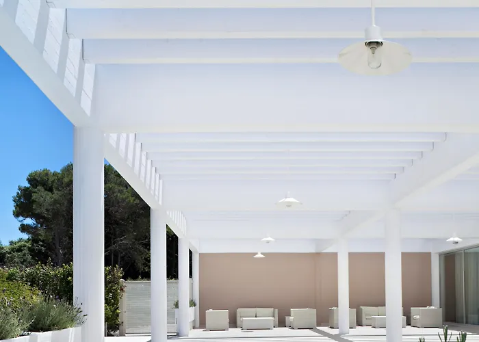 Hotel Voi Daniela Essentia 4*