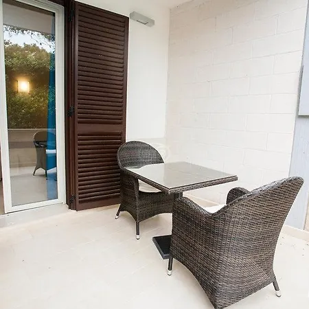 Voi Daniela Essentia 4* Conca Specchiulla