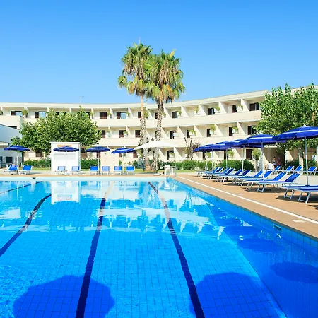 Voi Daniela Essentia 4* Conca Specchiulla