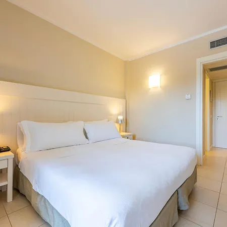 Voi Daniela Essentia 4* Conca Specchiulla