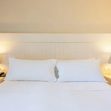 Voi Daniela Essentia 4* Conca Specchiulla