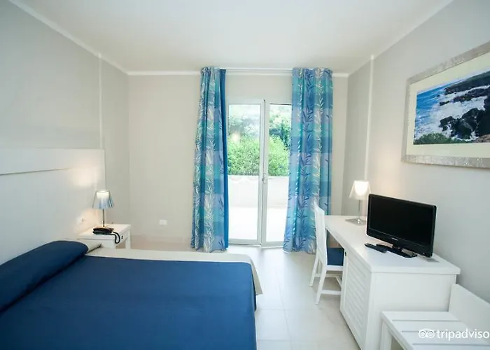 Hotel Voi Daniela Essentia 4*