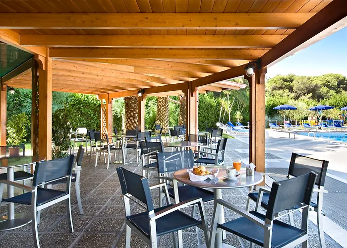 Voi Daniela Essentia 4* Conca Specchiulla