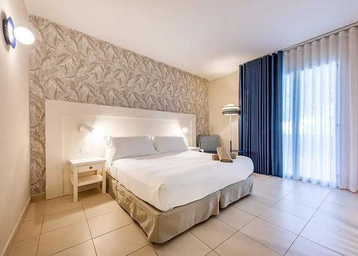 Voi Daniela Essentia 4*