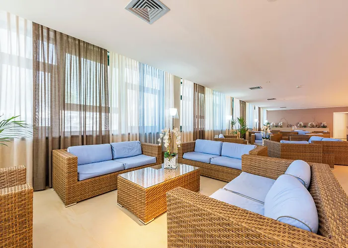 Hotel Voi Daniela Essentia 4*